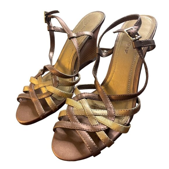 Predictions Brown Gold Wedge Heel Open Toe Sandal Sz 5 - Picture 1 of 7